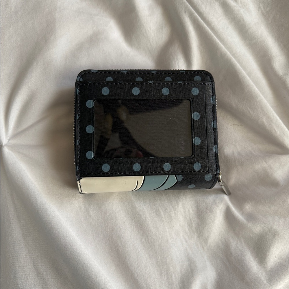 Kate Spade Wallet - Picture 9 of 10